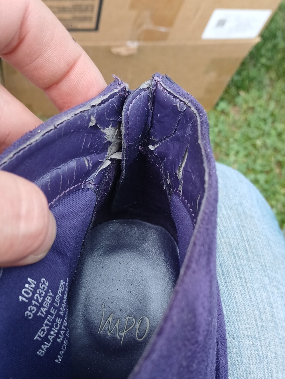 Shoes - Picture 2 of 3